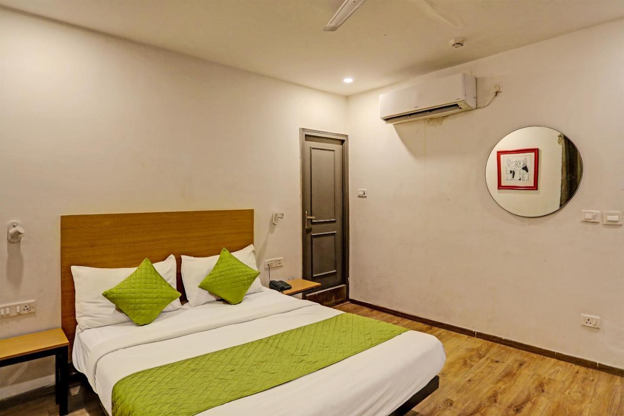 Hotel Admire Inn "Near Atal Chowk, Sector 15, Vasundhara" Ghaziabad Exterior foto